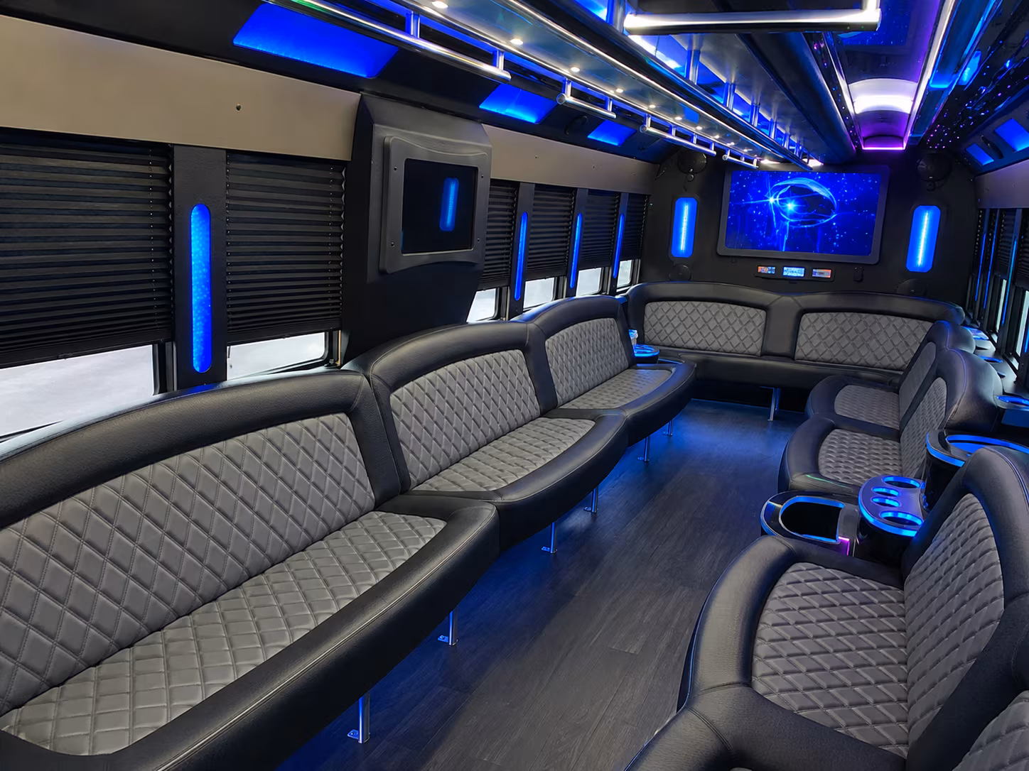 party buses in new haven make prom night run on your schedule