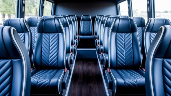 new haven 18 passenger minibus rental